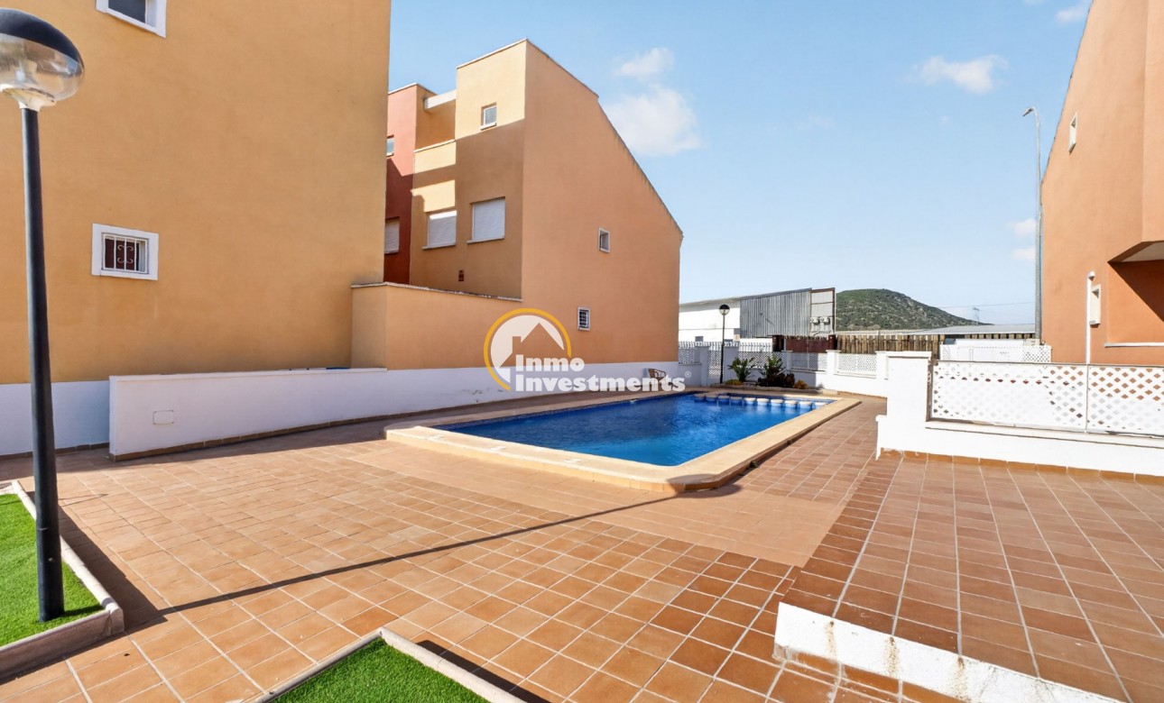 Reventa - Chalet adosado - Bigastro