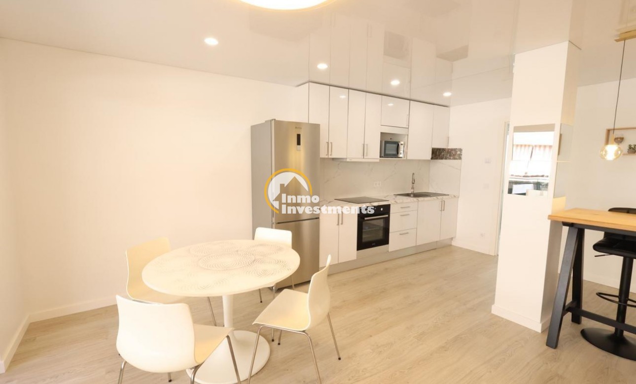 Reventa - Apartamento - Torrevieja - Acequion