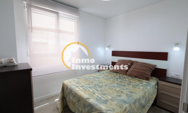 Reventa - Apartamento - Torrevieja - Acequion