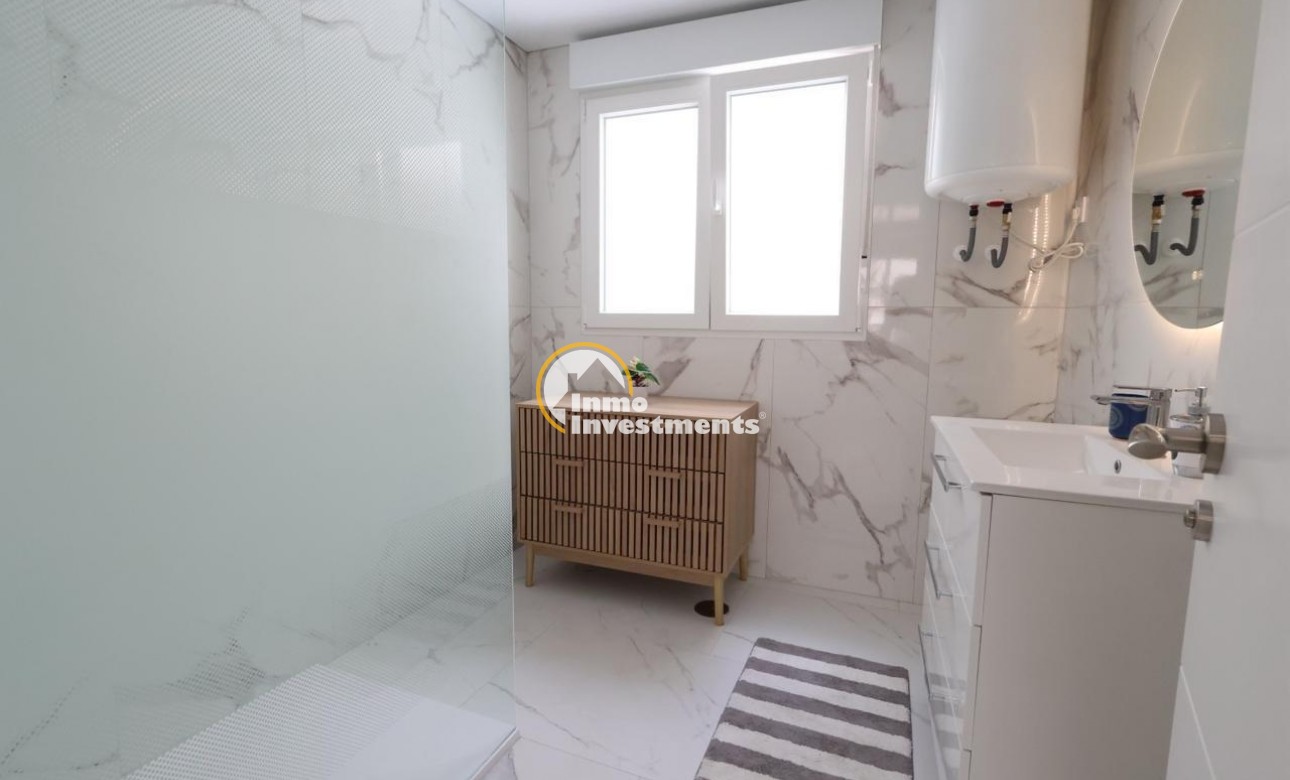 Reventa - Apartamento - Torrevieja - Acequion
