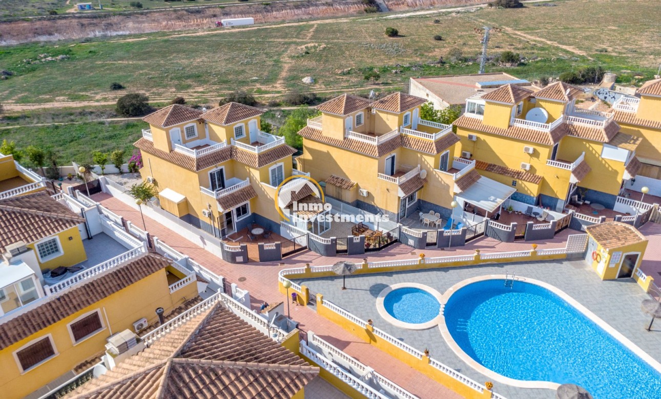 Gebrauchtimmobilien - Doppelhaushälfte - Playa Flamenca