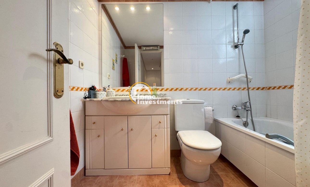 Reventa - Apartamento - Torrevieja - Playas