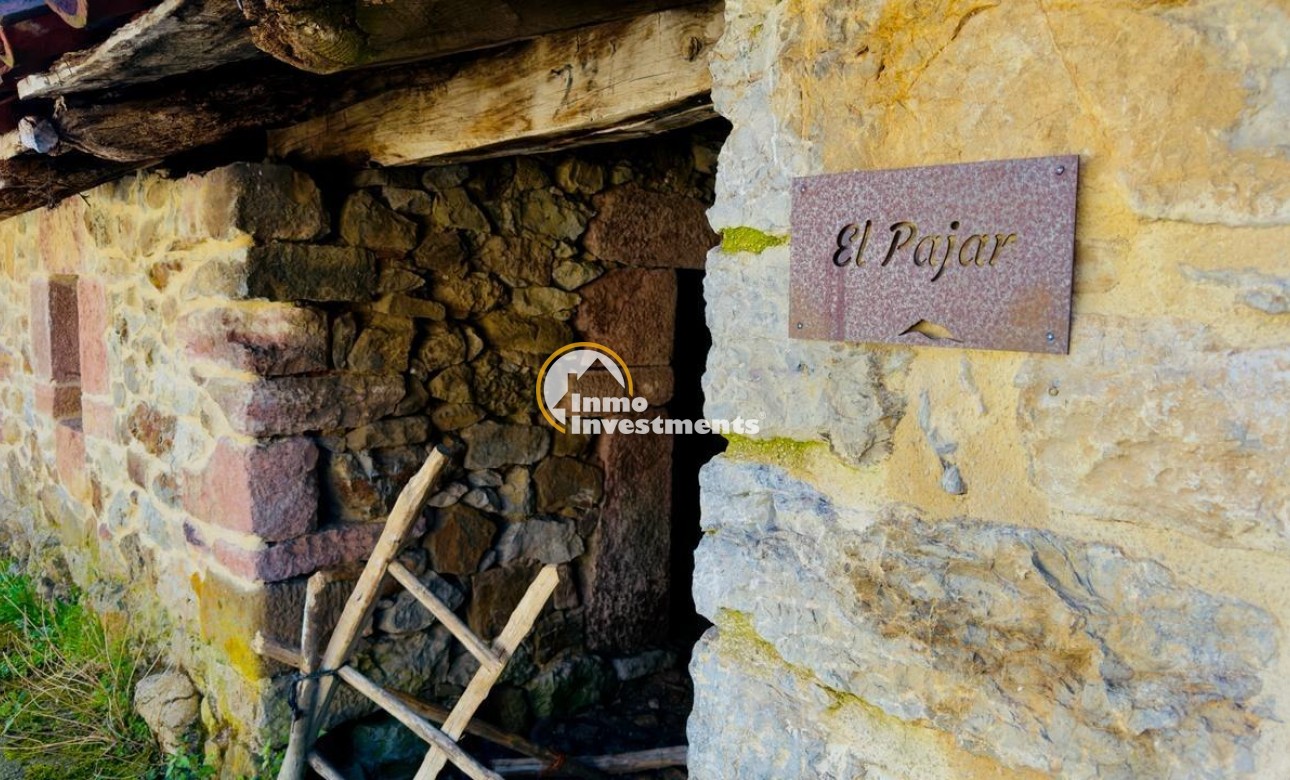Revente privée - stone house - Teverga - Focella