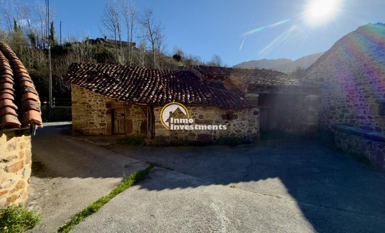 Revente privée - stone house - Teverga - Focella