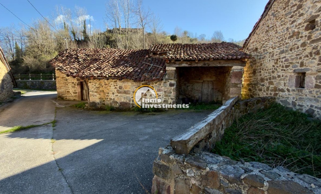 Revente privée - stone house - Teverga - Focella