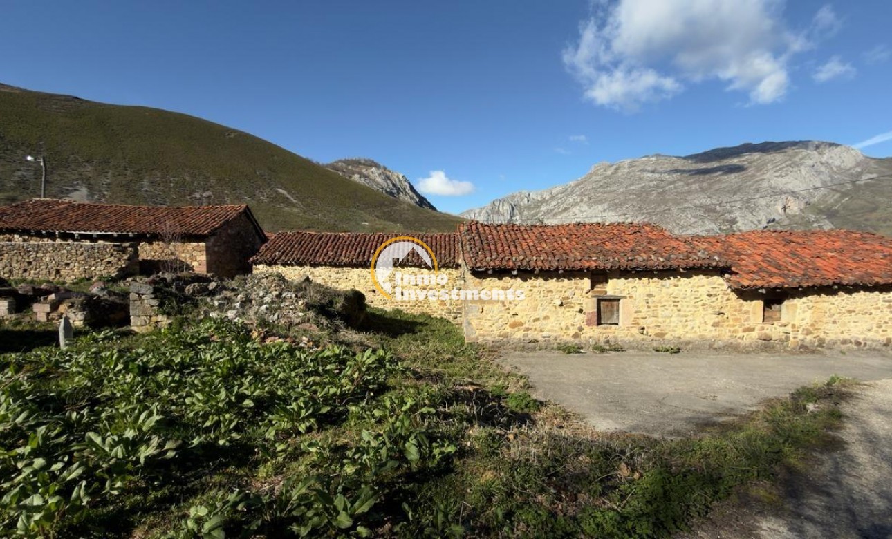 Revente privée - stone house - Teverga - Focella