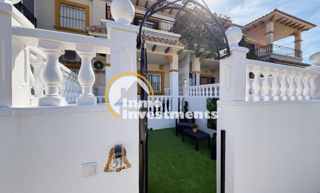 Bestaande bouw - Townhouse - Torrevieja - Punta prima