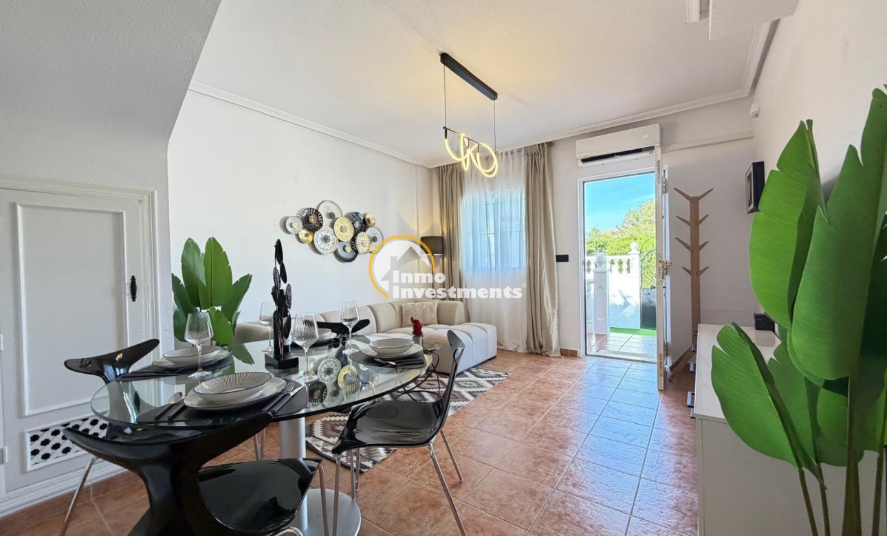 Bestaande bouw - Townhouse - Torrevieja - Punta prima