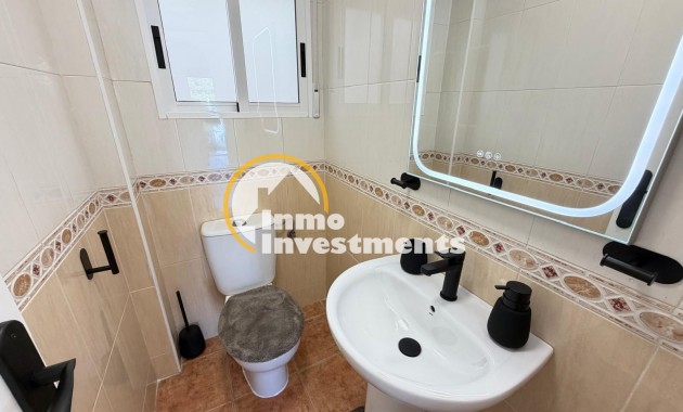 Bestaande bouw - Townhouse - Torrevieja - Punta prima