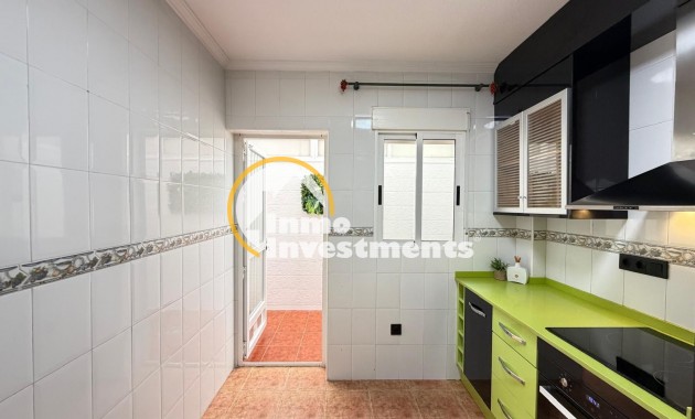 Bestaande bouw - Townhouse - Torrevieja - Punta prima