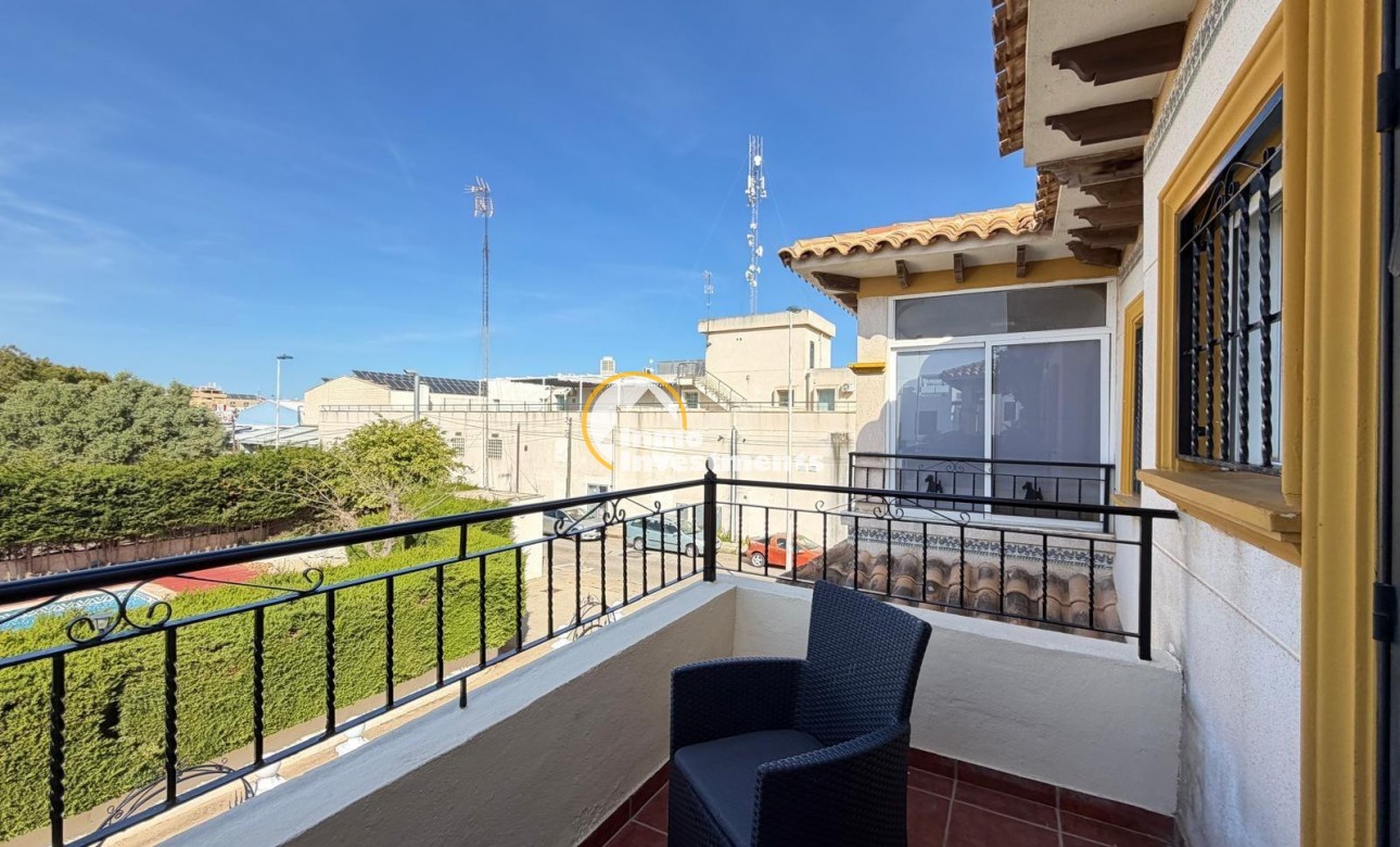 Bestaande bouw - Townhouse - Torrevieja - Punta prima