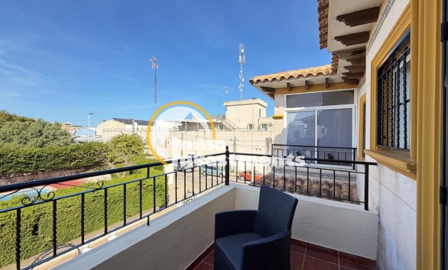 Bestaande bouw - Townhouse - Torrevieja - Punta prima