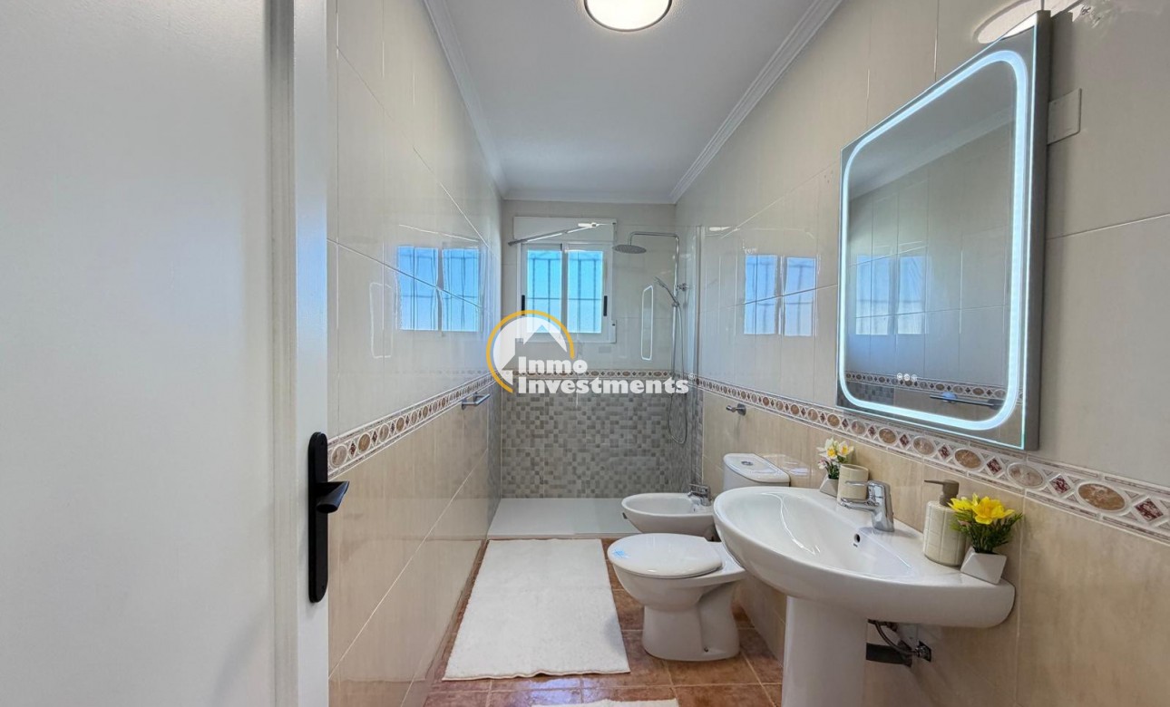Bestaande bouw - Townhouse - Torrevieja - Punta prima