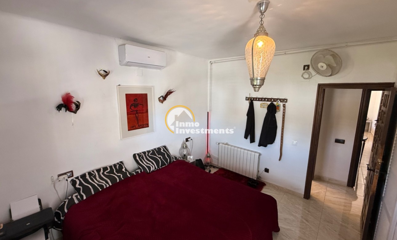 Reventa - Chalet independiente - Villamartin