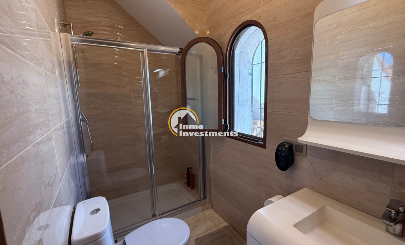Reventa - Chalet independiente - Villamartin