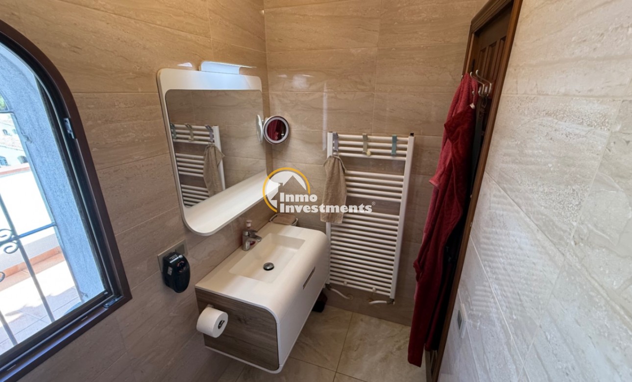 Reventa - Chalet independiente - Villamartin