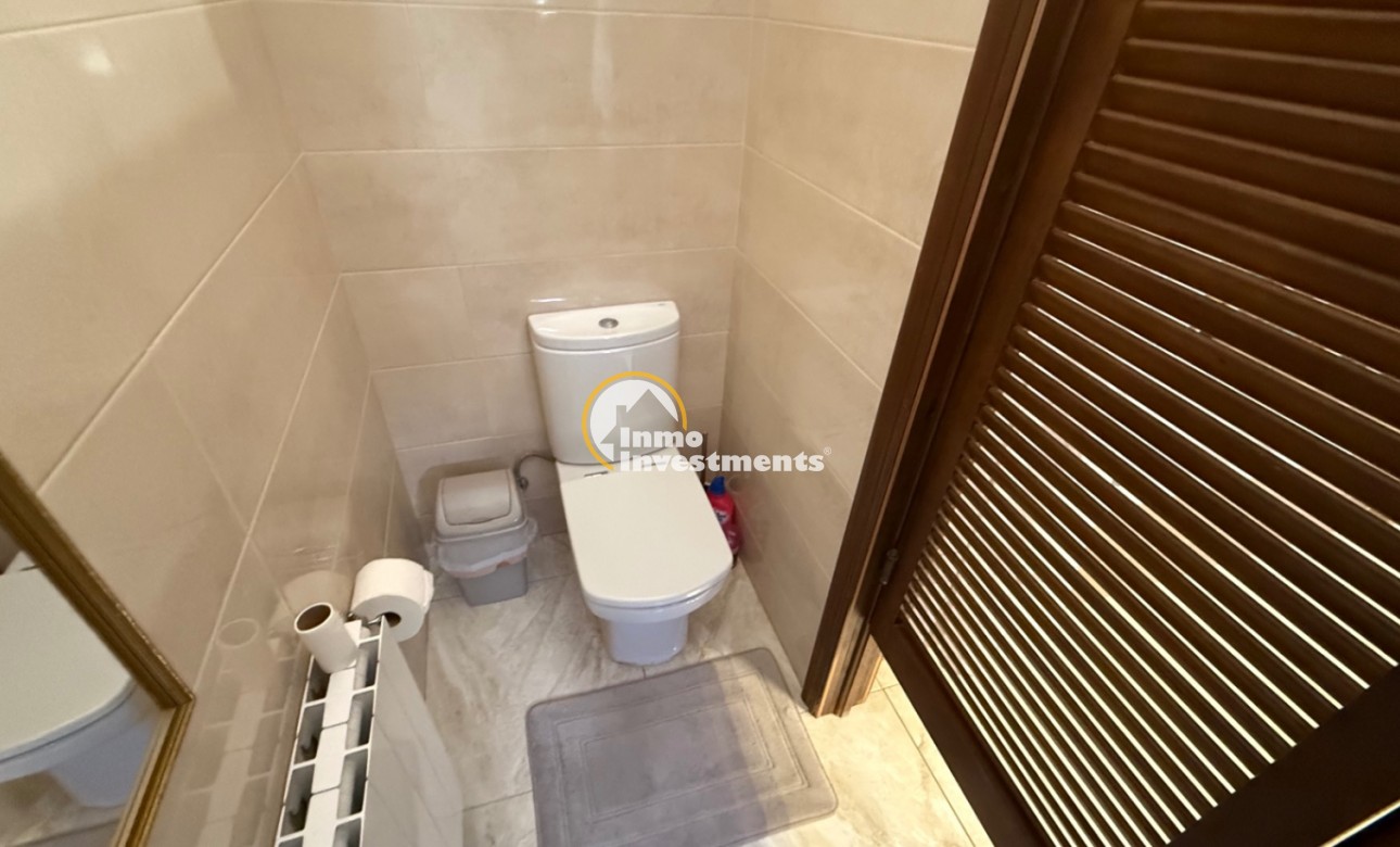 Reventa - Chalet independiente - Villamartin