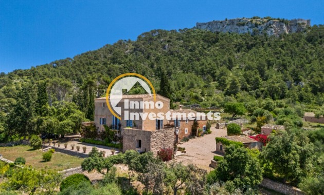 Resale - Finca / Country House - Felanitx - Mallorca