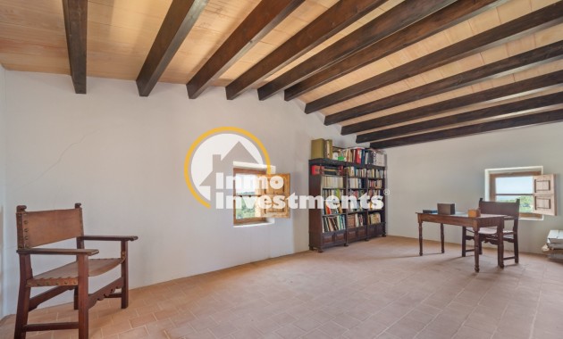 Resale - Finca / Country House - Felanitx - Mallorca