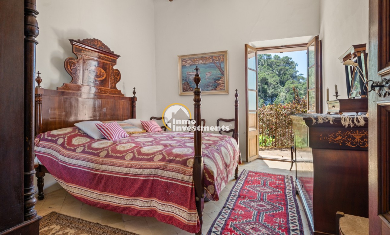 Resale - Finca / Country House - Felanitx - Mallorca