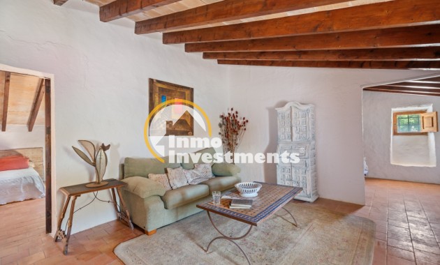 Resale - Finca / Country House - Felanitx - Mallorca