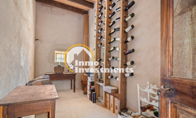 Resale - Finca / Country House - Felanitx - Mallorca
