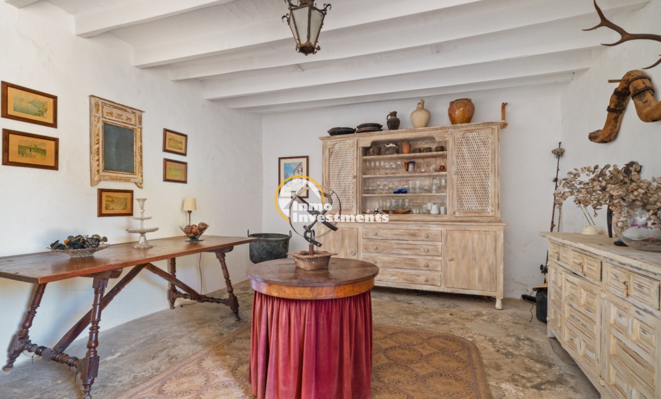 Resale - Finca / Country House - Felanitx - Mallorca