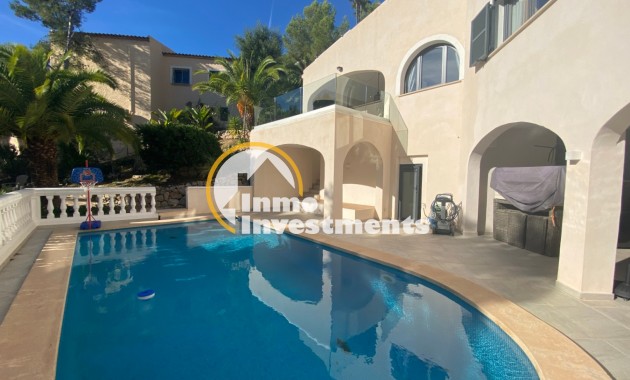 Resale - Villa - Calviá - Mallorca