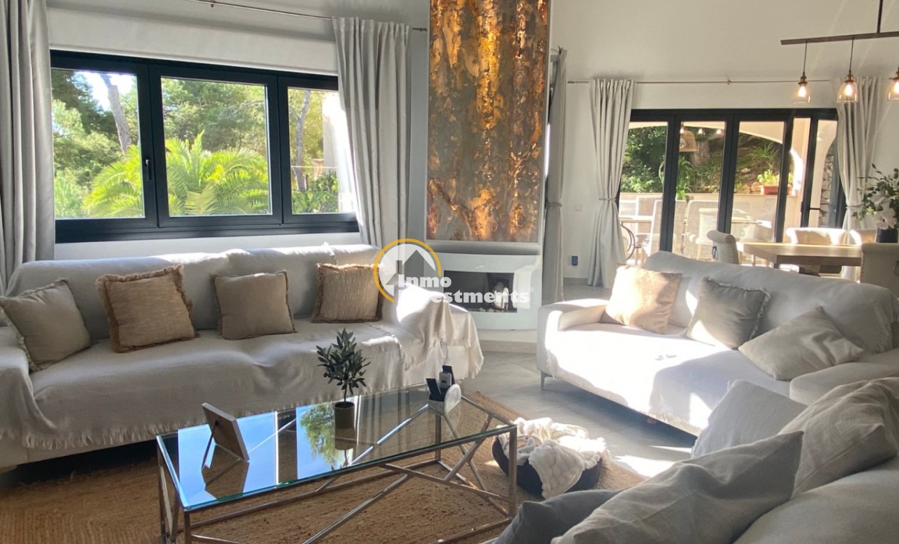 Resale - Villa - Calviá - Mallorca