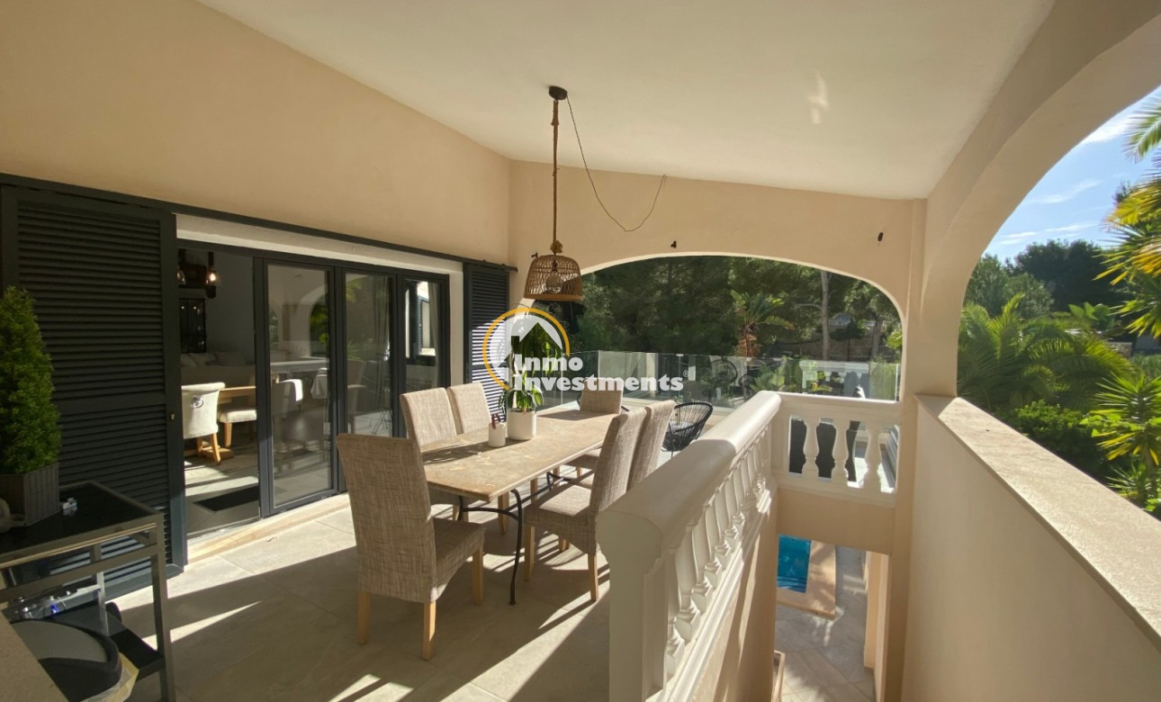 Resale - Villa - Calviá - Mallorca