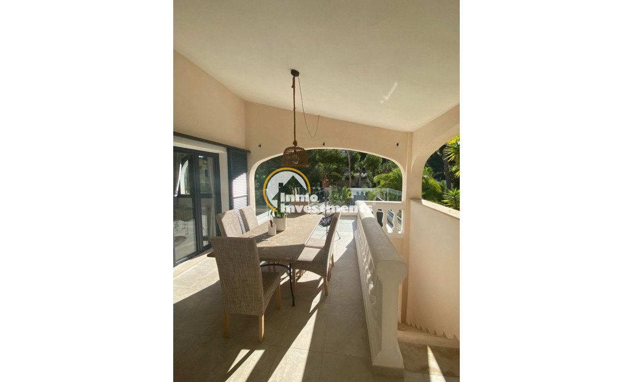 Resale - Villa - Calviá - Mallorca