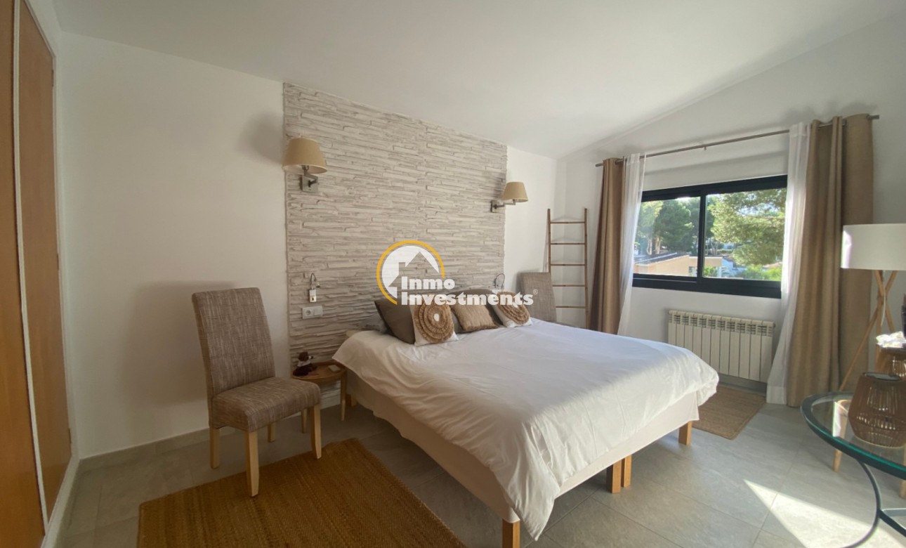 Resale - Villa - Calviá - Mallorca