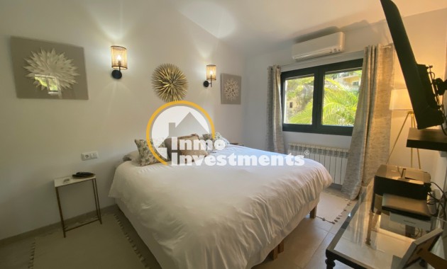 Resale - Villa - Calviá - Mallorca