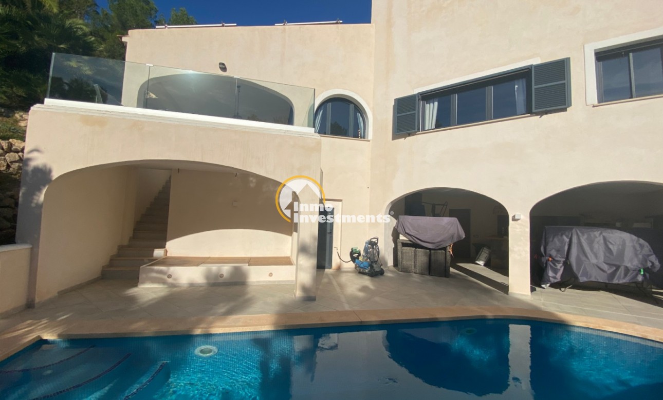 Resale - Villa - Calviá - Mallorca