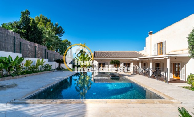 Resale - Villa - Calviá - Mallorca