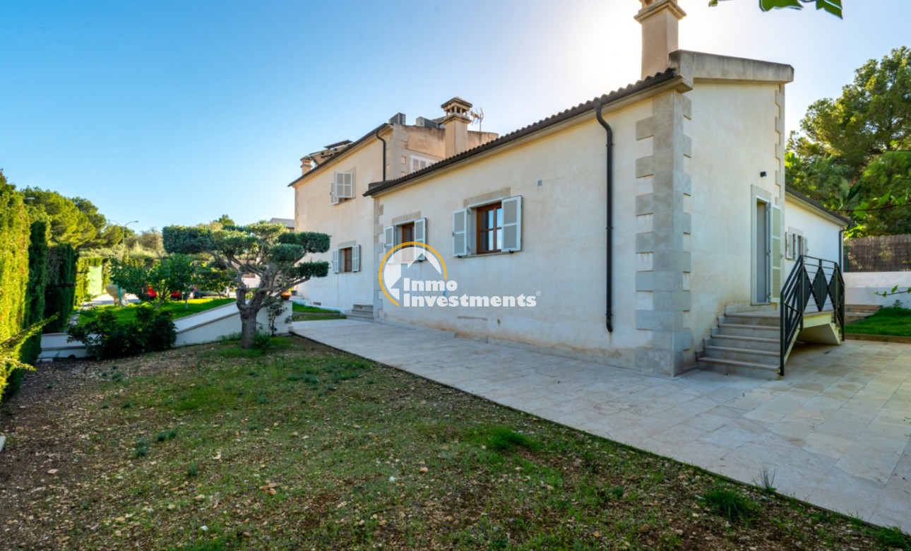 Resale - Villa - Calviá - Mallorca