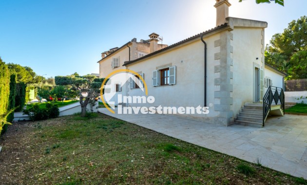 Resale - Villa - Calviá - Mallorca