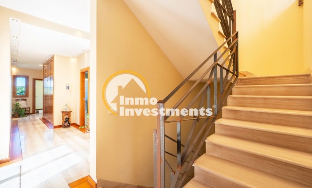 Resale - Villa - Calviá - Mallorca