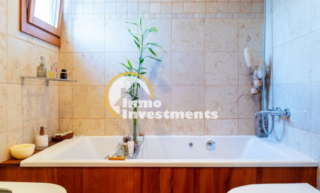 Resale - Villa - Calviá - Mallorca