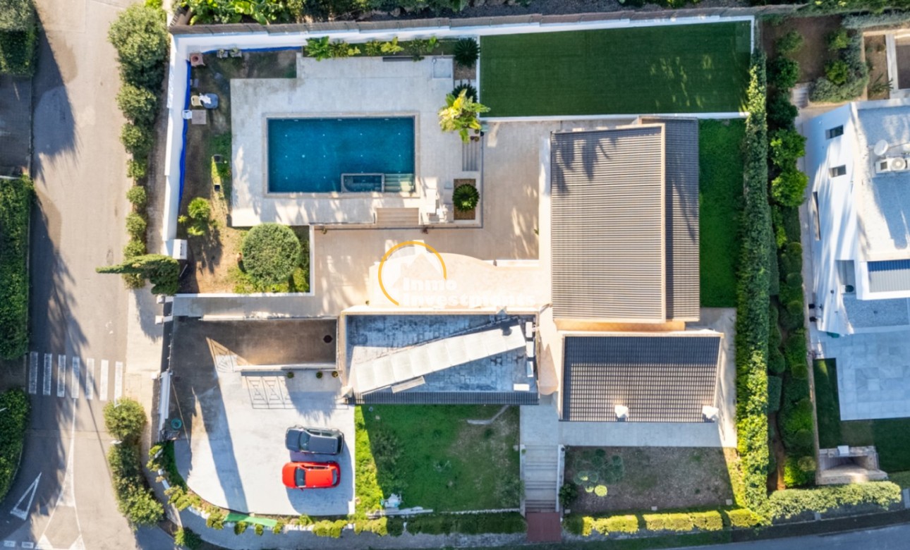 Resale - Villa - Calviá - Mallorca