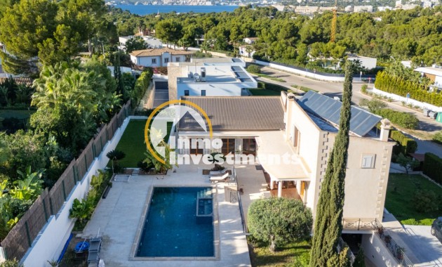 Resale - Villa - Calviá - Mallorca