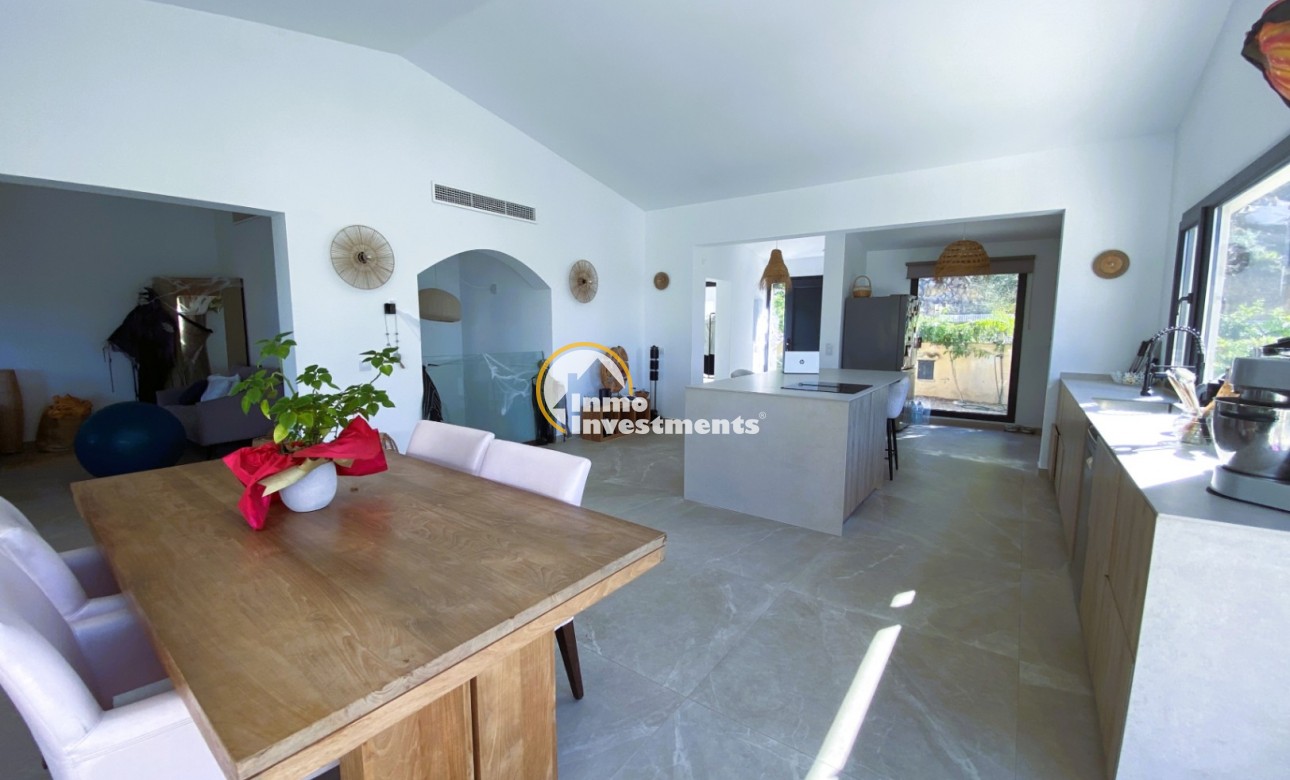 Resale - Villa - Calviá - Mallorca