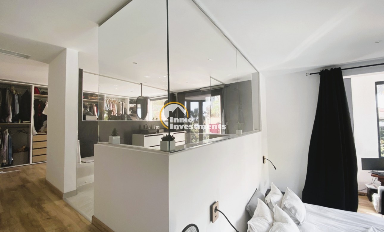 Resale - Villa - Calviá - Mallorca