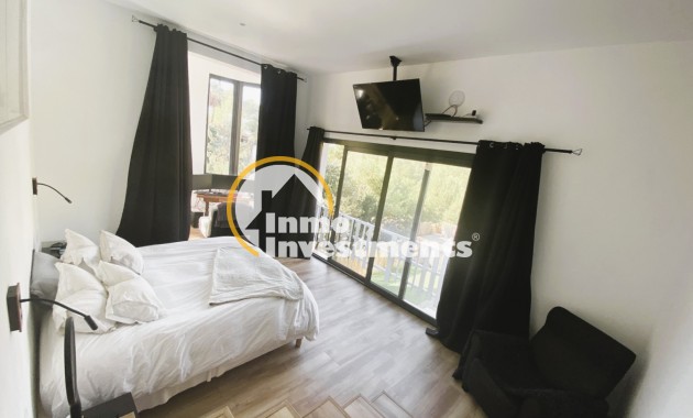 Resale - Villa - Calviá - Mallorca
