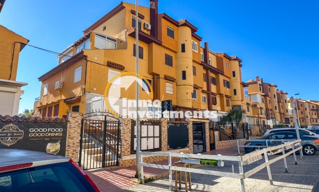 Resale - Commercial - Torrevieja - Nueva Torrevieja - Aguas Nuevas