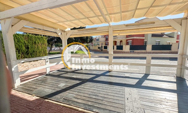 Resale - Commercial - Torrevieja - Nueva Torrevieja - Aguas Nuevas