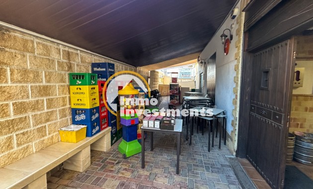 Resale - Commercial - Torrevieja - Nueva Torrevieja - Aguas Nuevas