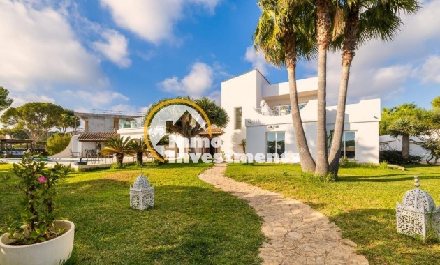 Resale - Villa - Calviá - Mallorca