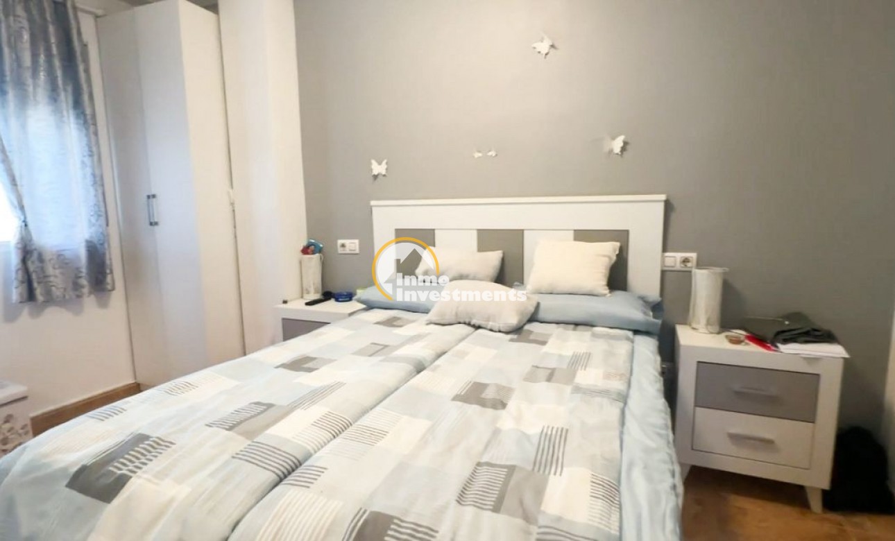 Reventa - Ático - Torrevieja