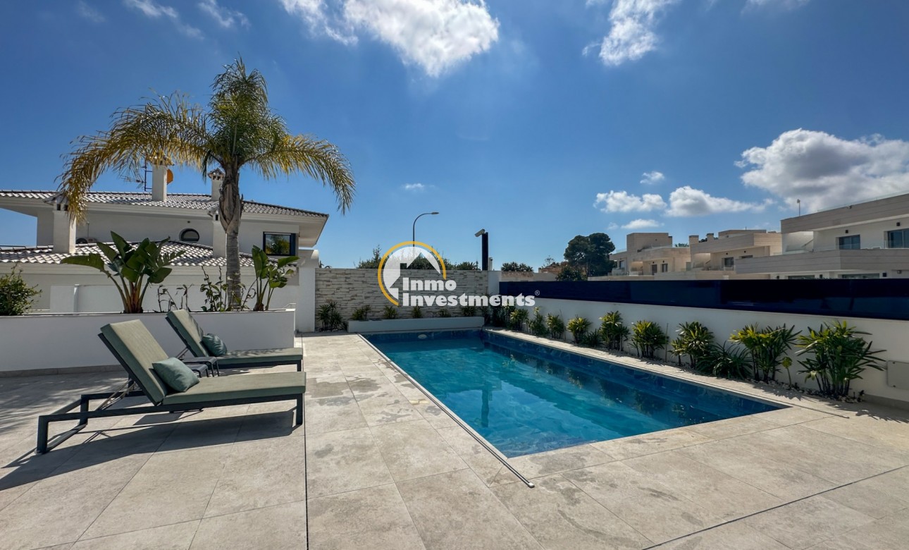 Gebrauchtimmobilien - Villa - Villamartin